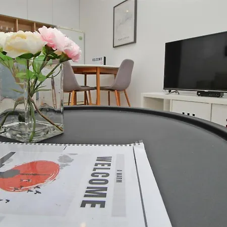 Morich In The Heart Of Old Town With Garden