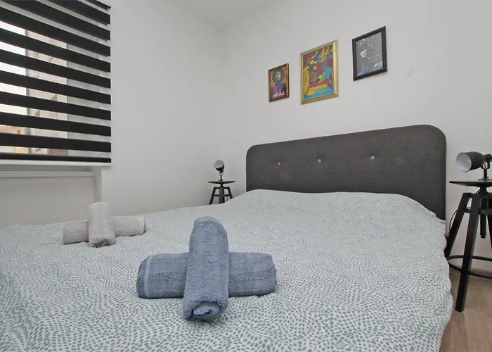 Morich In The Heart Of Old Town With Garden Apartament *